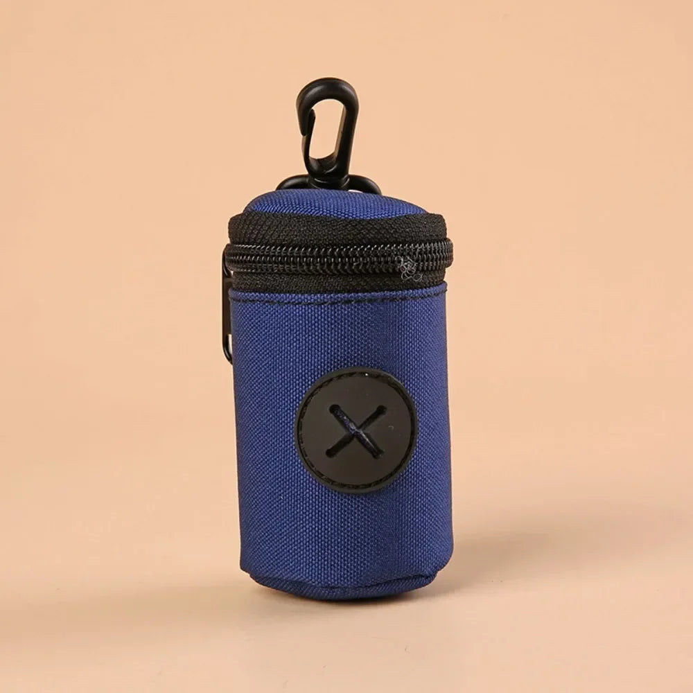 🌸 PawBloom™ Hangable Zipper Poop Bag Dispenser