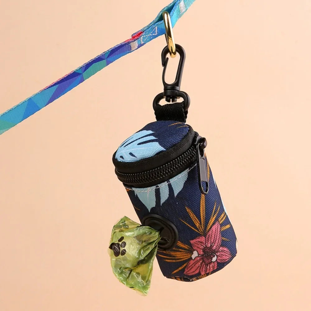 🌸 PawBloom™ Hangable Zipper Poop Bag Dispenser
