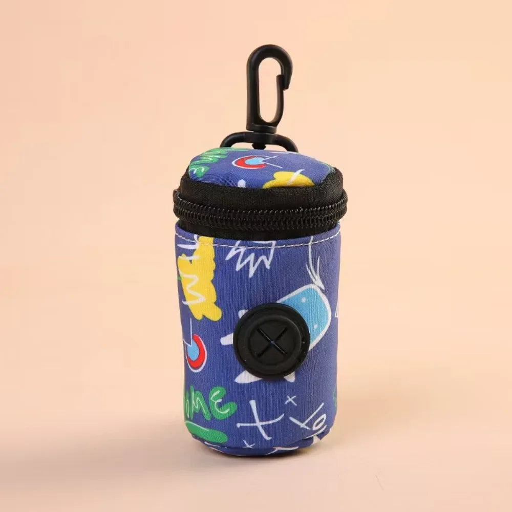 🌸 PawBloom™ Hangable Zipper Poop Bag Dispenser