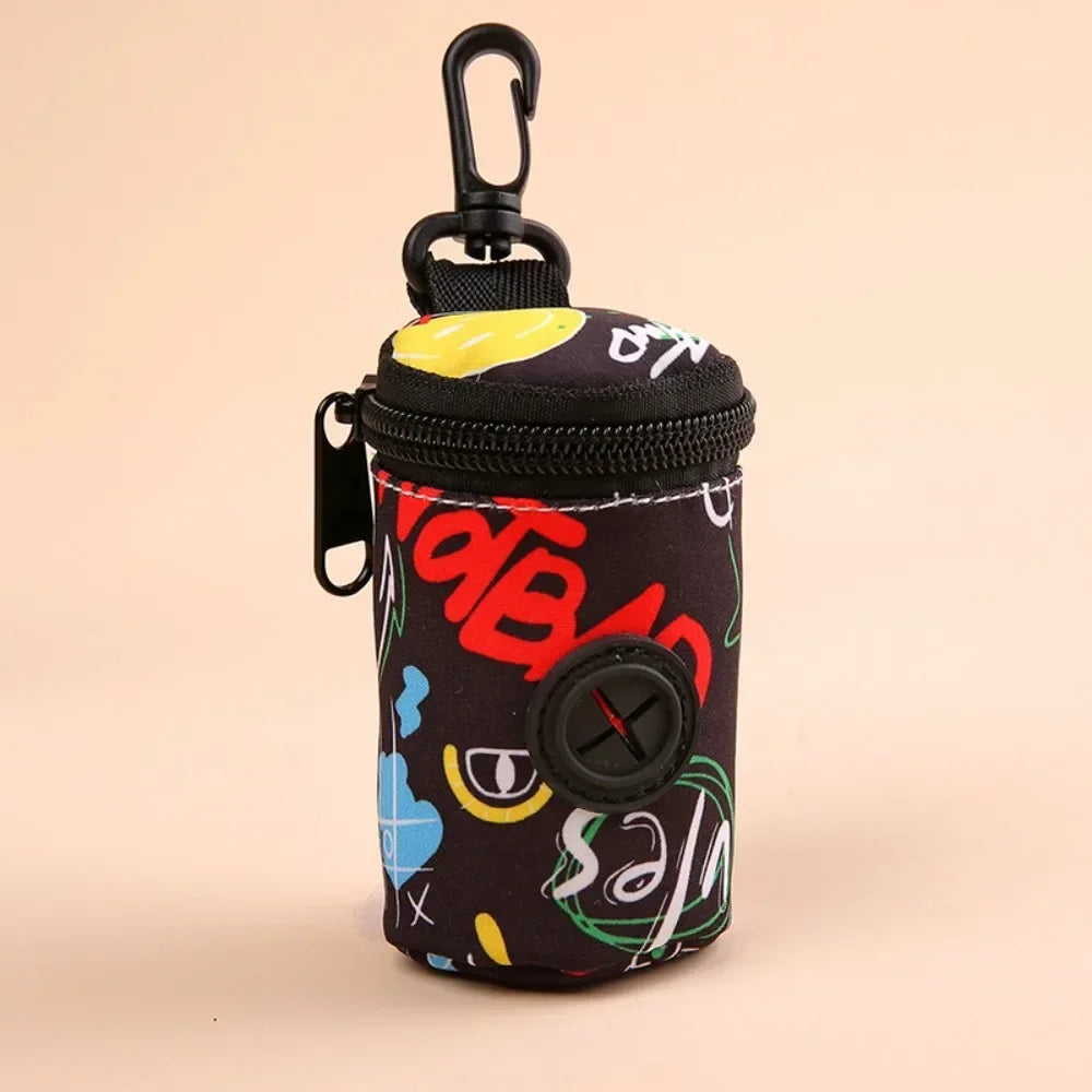 🌸 PawBloom™ Hangable Zipper Poop Bag Dispenser