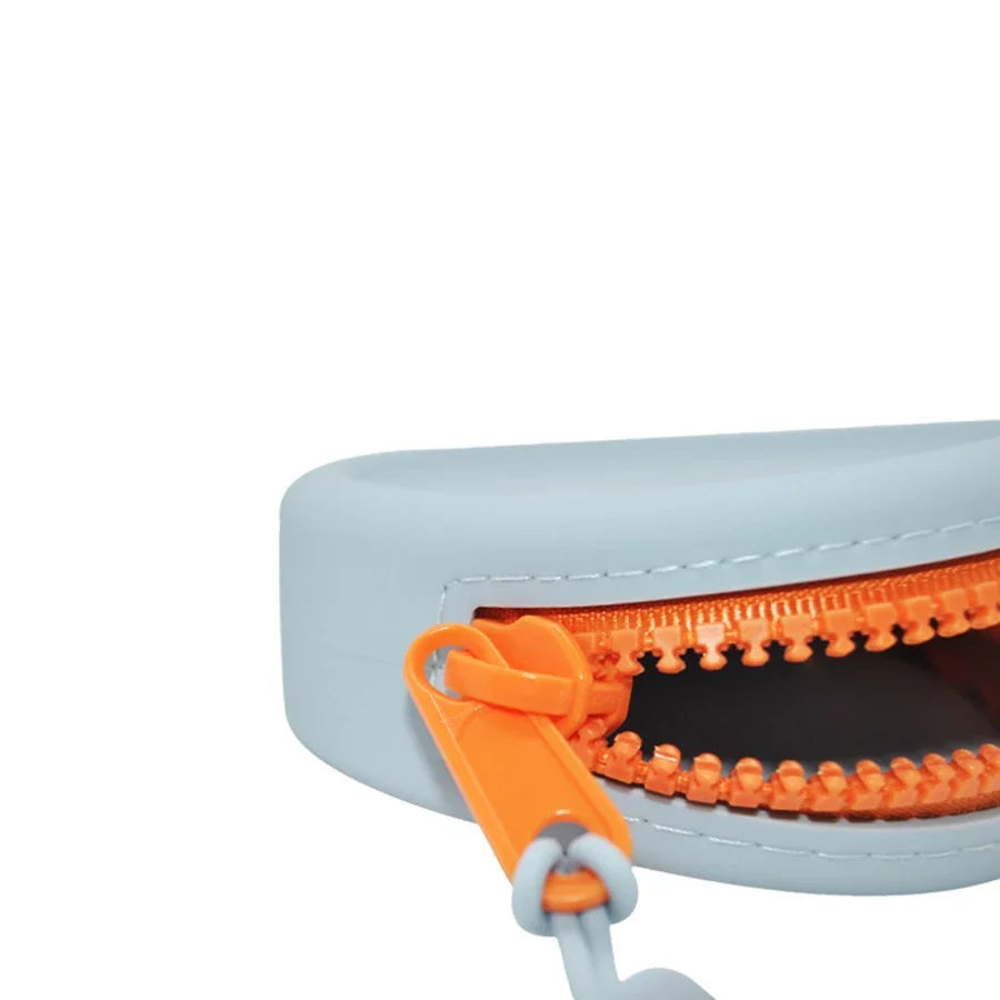 🐾 PawBloom™ Silicone Treat Training Pouch